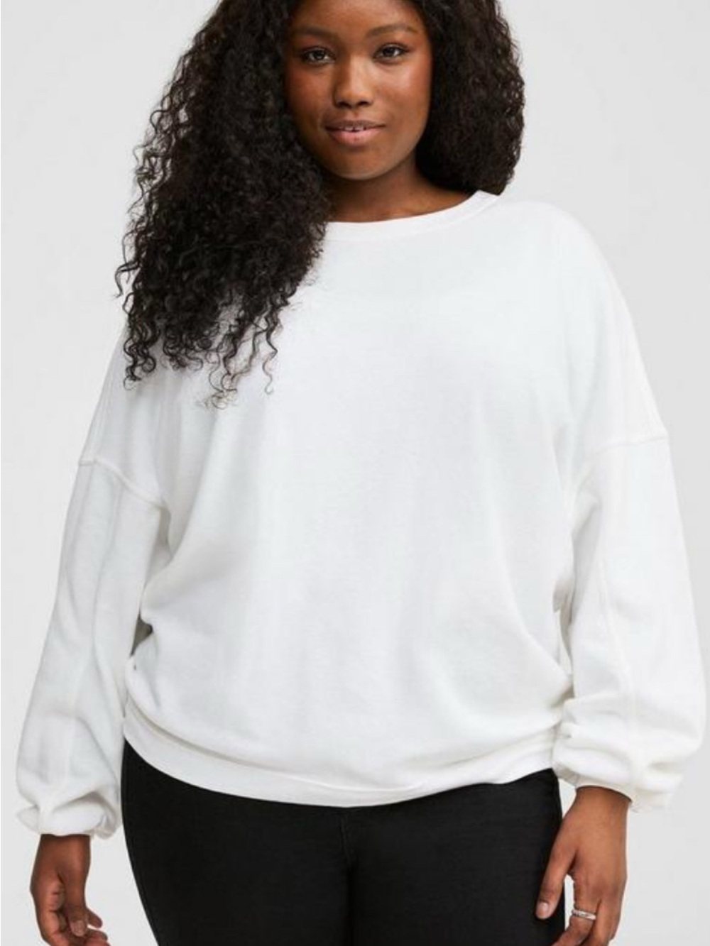 torrid White Crewneck Relaxed Sweatshirt OVERSIZED comfy!🥰